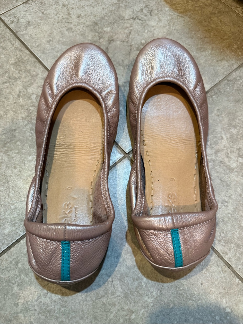Tieks Leather Ballet Flats in Rose Gold with Teal Accent - Woman Shoes size 9